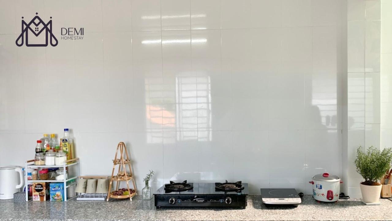 Demi Homestay - Chau Doc Ap Vinh Dong Екстер'єр фото